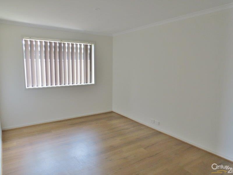 32 Cook Street, Seaford Meadows SA 5169
