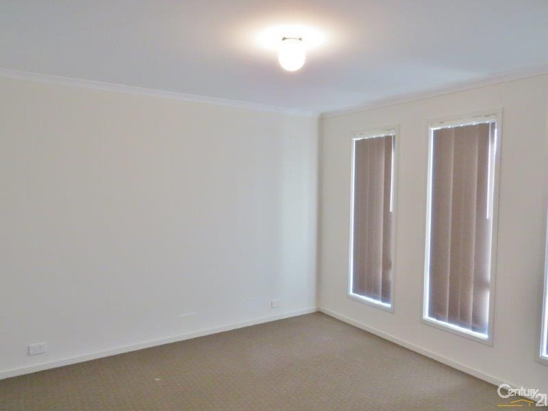 32 Cook Street, Seaford Meadows SA 5169
