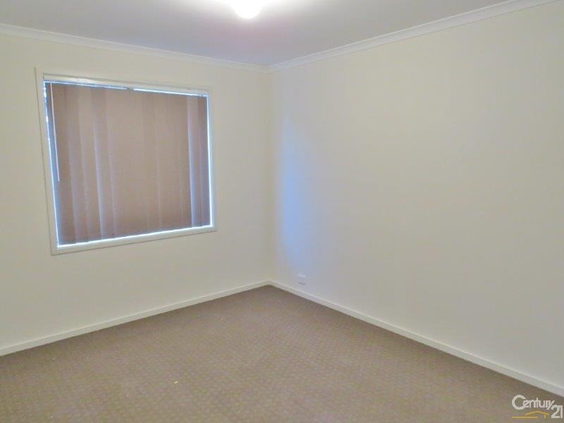 32 Cook Street, Seaford Meadows SA 5169