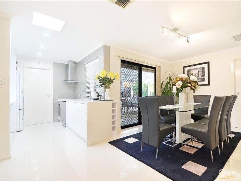 22 Potter Drive, Woodcroft SA 5162