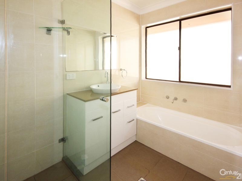 6 Keith Court, Woodcroft SA 5162