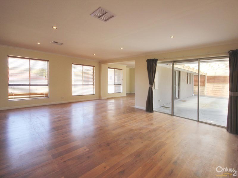 6 Keith Court, Woodcroft SA 5162