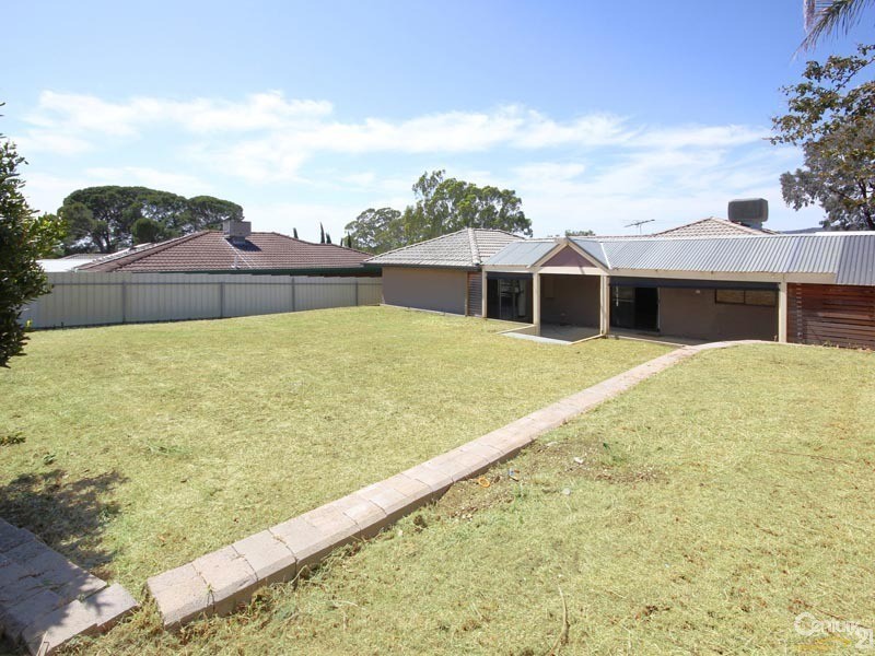 6 Keith Court, Woodcroft SA 5162