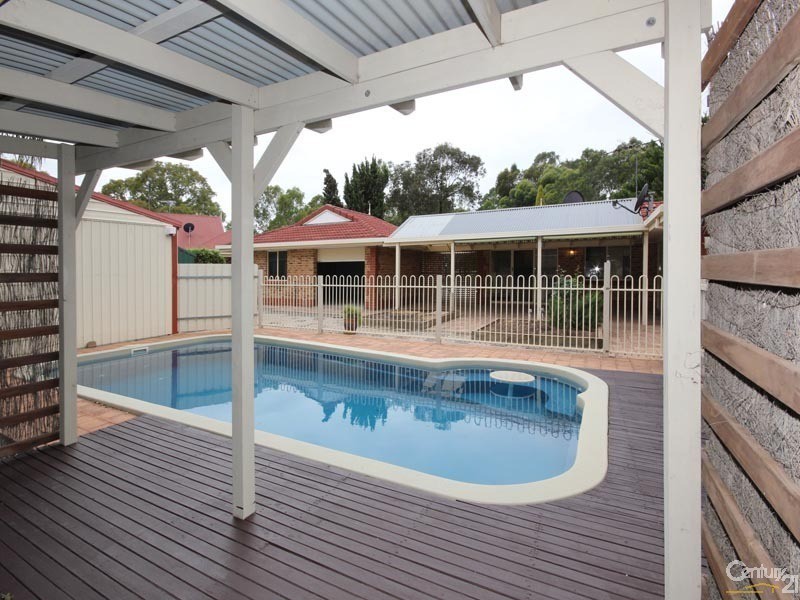 4  Montrose Court, Onkaparinga Hills SA 5163