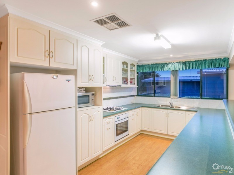 112 Esplanade, Aldinga Beach SA 5173