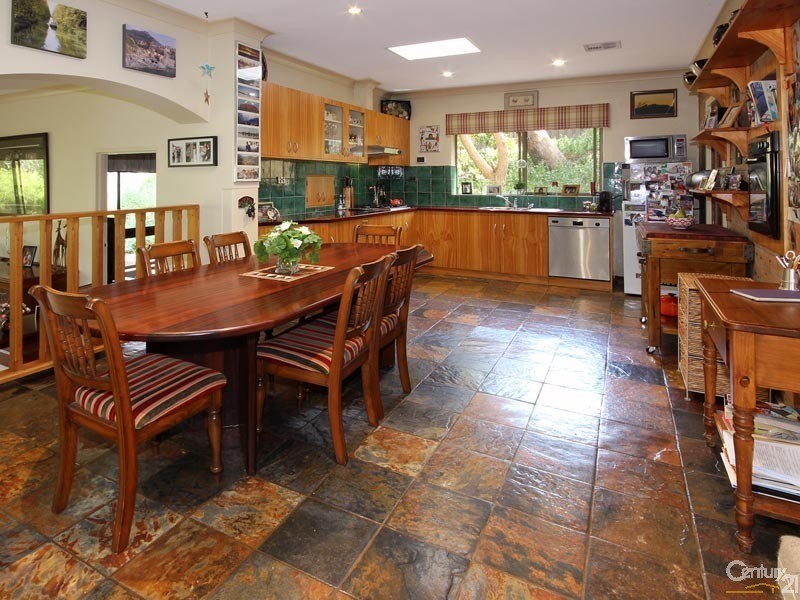 2 Elura Court, Flagstaff Hill SA 5159