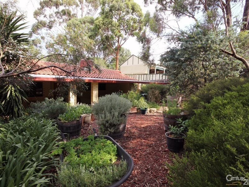 2 Elura Court, Flagstaff Hill SA 5159