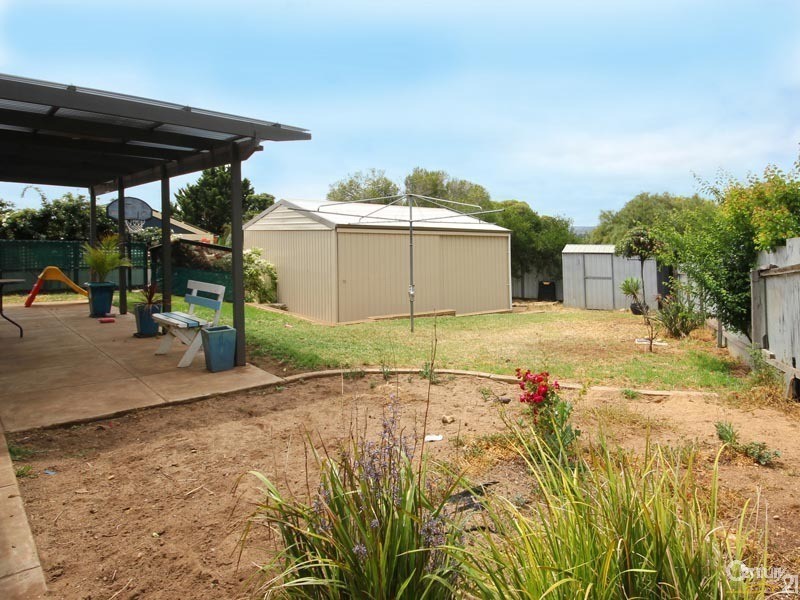 25 Glenhelen Road, Morphett Vale SA 5162