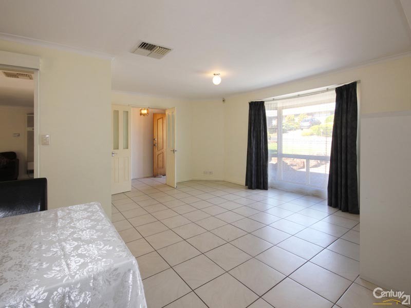 10 Whittaker Avenue, Old Reynella SA 5161
