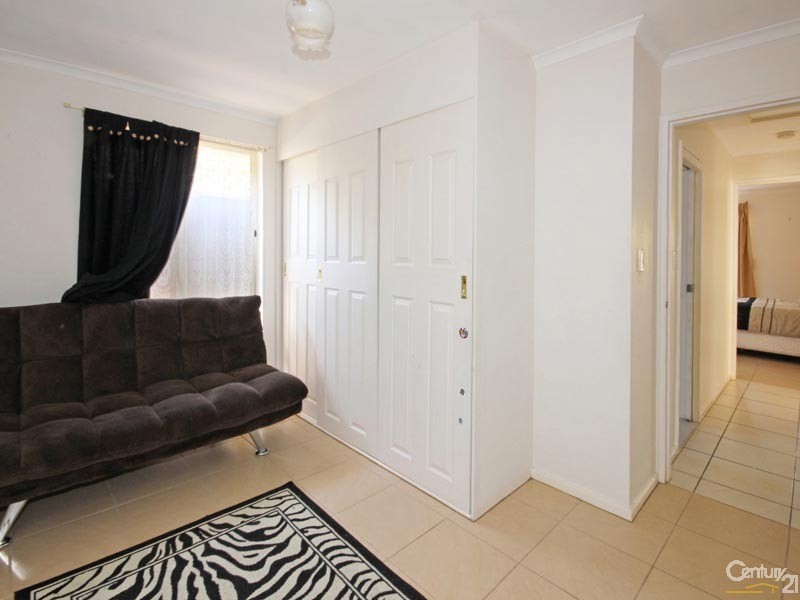 10 Whittaker Avenue, Old Reynella SA 5161