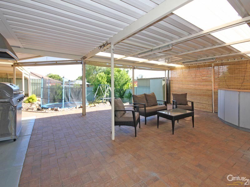 10 Whittaker Avenue, Old Reynella SA 5161
