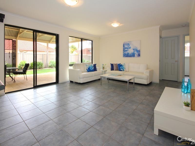 4 Merchant Avenue, Mitchell Park SA 5043