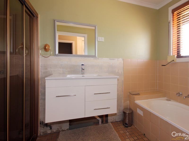 33 Doctors Road, Morphett Vale SA 5162