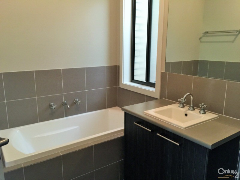 210A Honeypot Rd, Huntfield Heights SA 5163