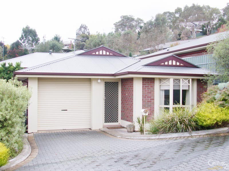 2/9 Meadowvale Road, Coromandel Valley SA 5051