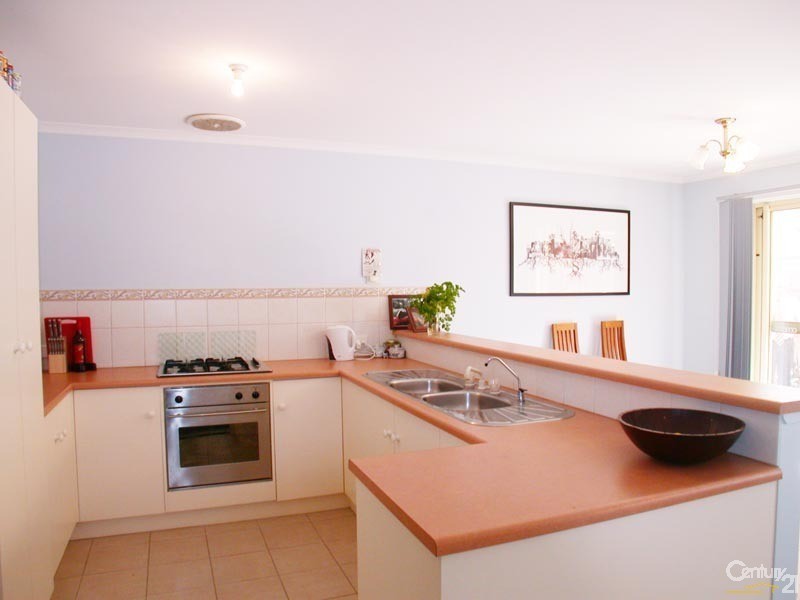 2/9 Meadowvale Road, Coromandel Valley SA 5051