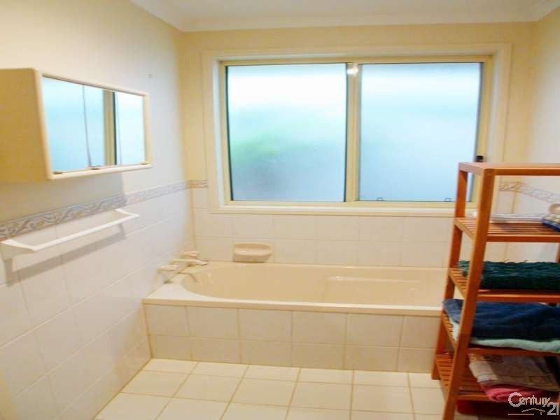 2/9 Meadowvale Road, Coromandel Valley SA 5051