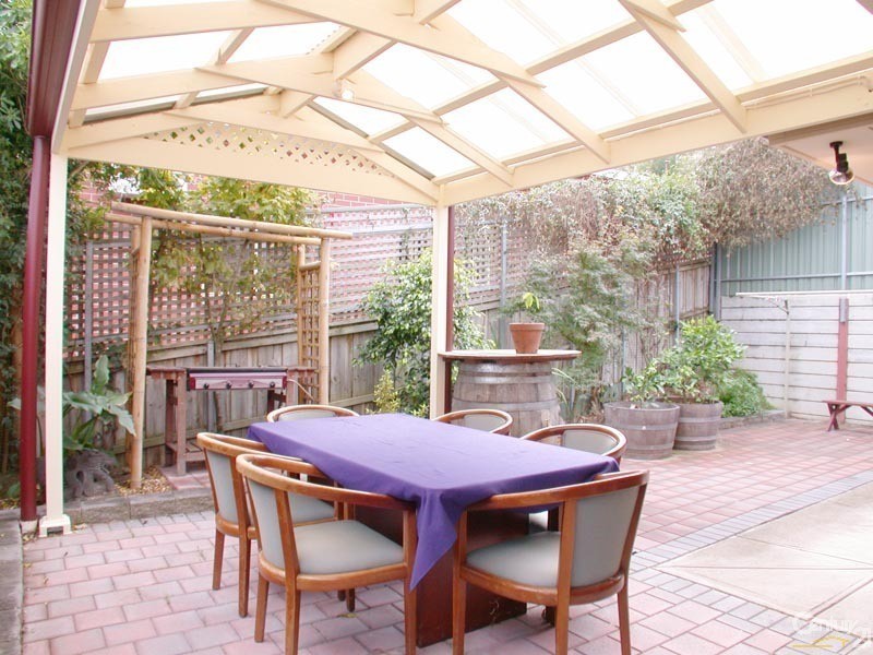 2/9 Meadowvale Road, Coromandel Valley SA 5051