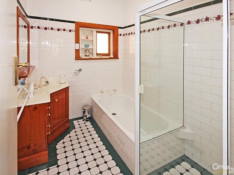 13 Francis Avenue, Broadview SA 5083