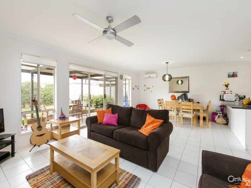 8 Angle Road, Seaford Meadows SA 5169