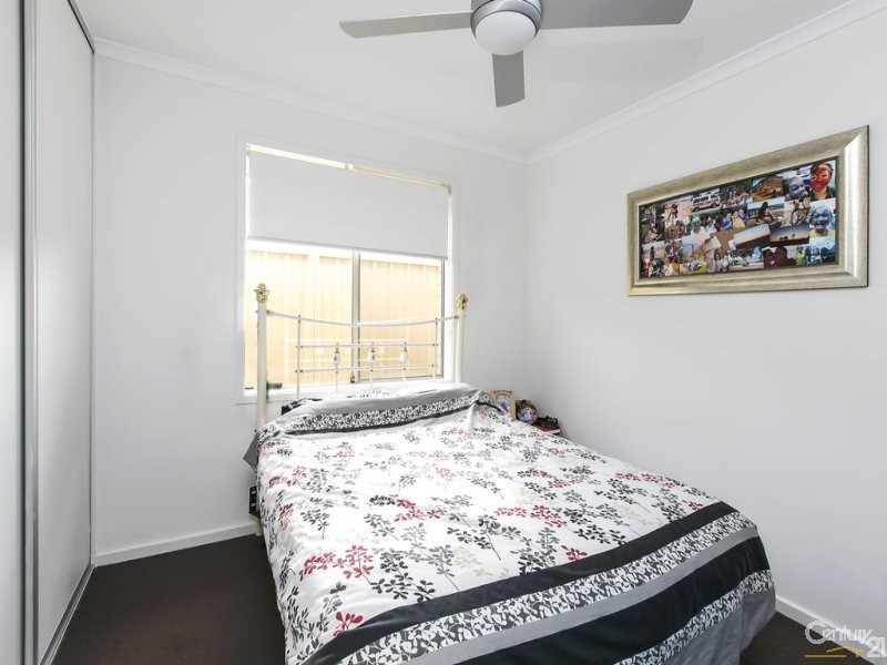 8 Angle Road, Seaford Meadows SA 5169