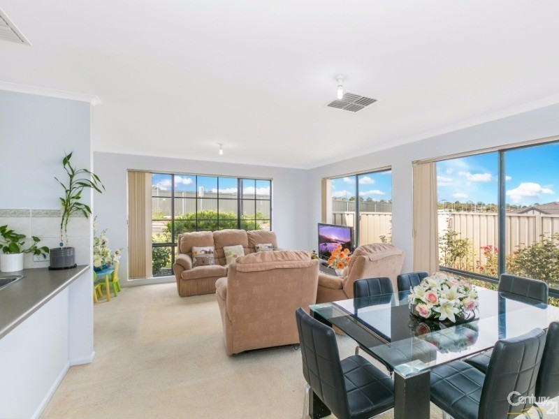 63 Chamberlain Drive, Christie Downs SA 5164