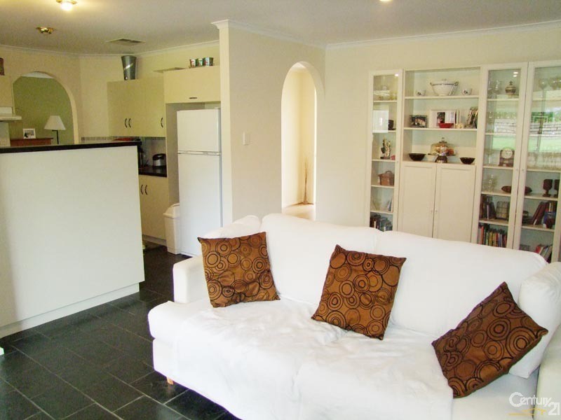 14 Odessa Drive, Woodcroft SA 5162