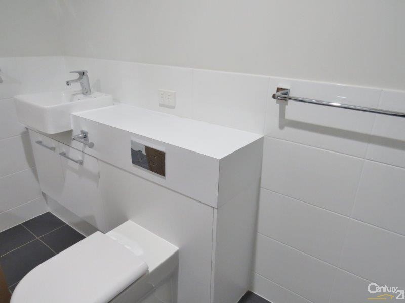 16/8 Trunnel Court, Seaford Meadows SA 5169