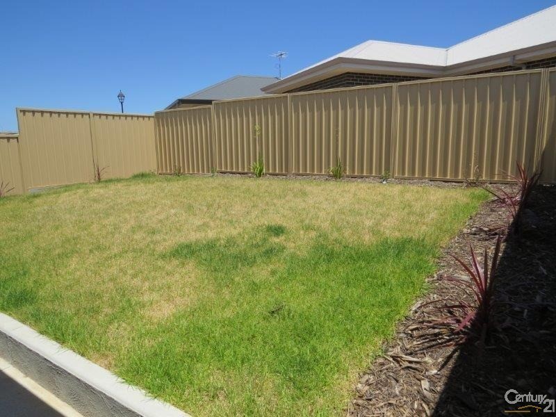 42 Simcoe Avenue, Seaford Meadows SA 5169