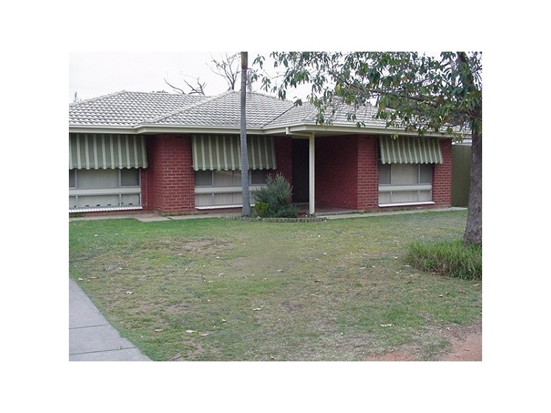 33 WEERANA ROAD, Salisbury Plain SA 5109