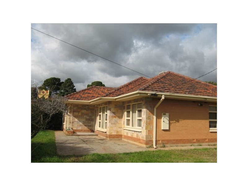 10 SPAINS ROAD, Salisbury SA 5108