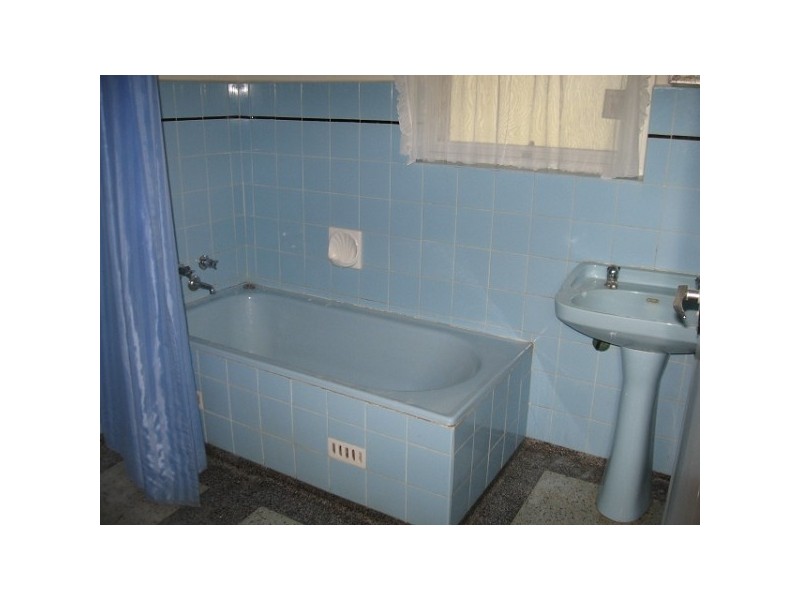 10 SPAINS ROAD, Salisbury SA 5108