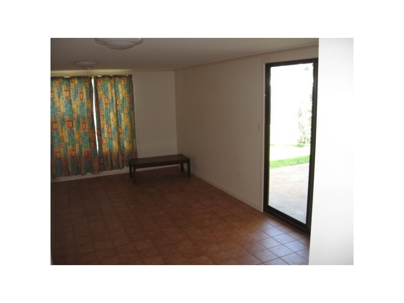 16 ATHALIE AVENUE, Parafield Gardens SA 5107