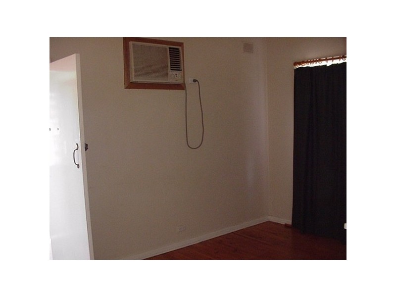 36 NORTHAMPTON CRESCENT, Elizabeth East SA 5112