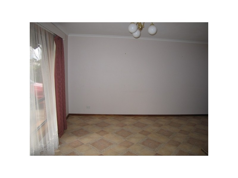 37 JANINE DRIVE, Burton SA 5110