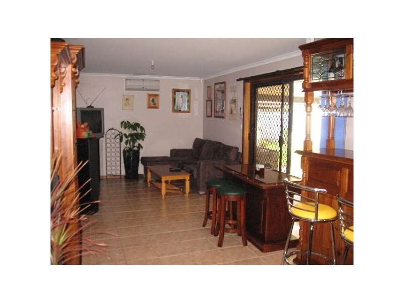 17 LIBERATOR DRIVE, Paralowie SA 5108