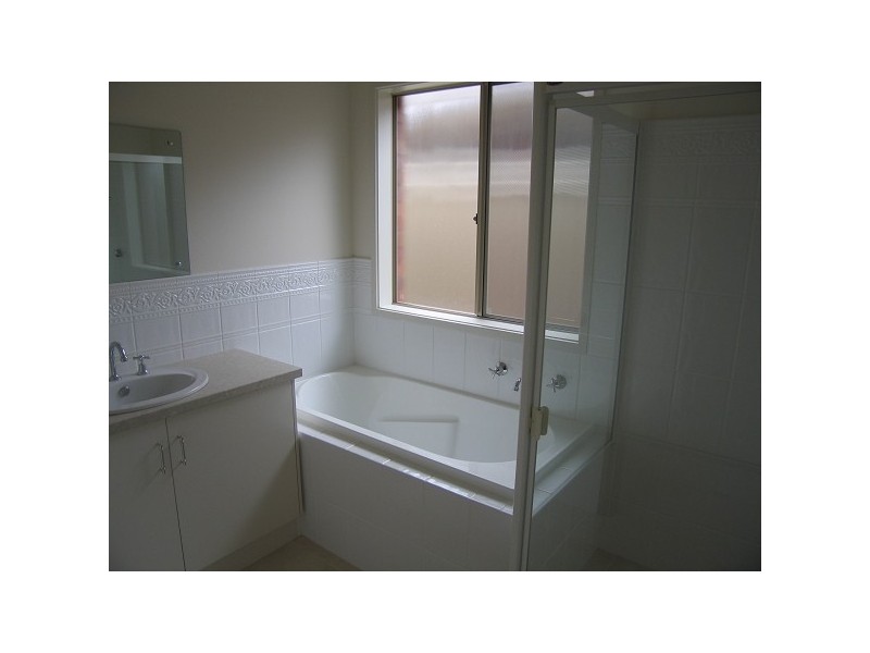 5b CLAYSON ROAD, Salisbury East SA 5109