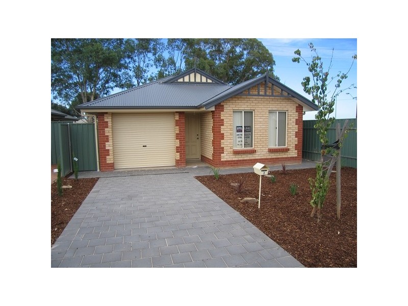 2 ORANGE PARADE, Munno Para West SA 5115