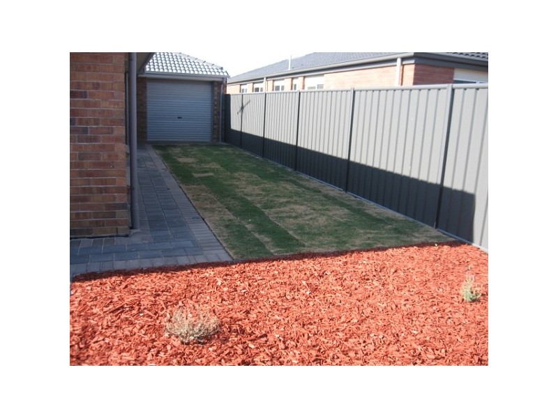 63 WATTLEBIRD DRIVE, Burton SA 5110