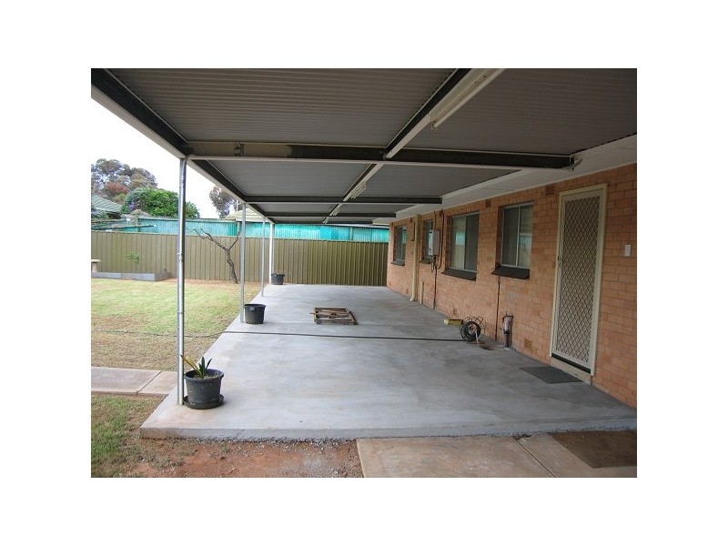 32 BARBARA STREET, Salisbury East SA 5109