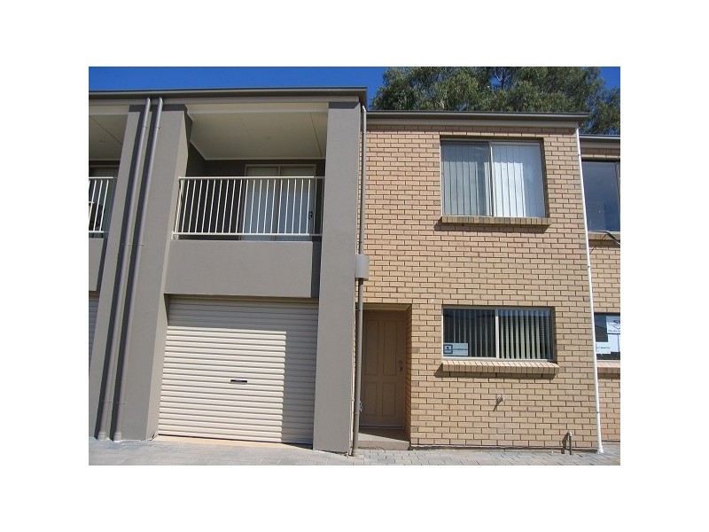 10 WARWICK COURT, Paralowie SA 5108