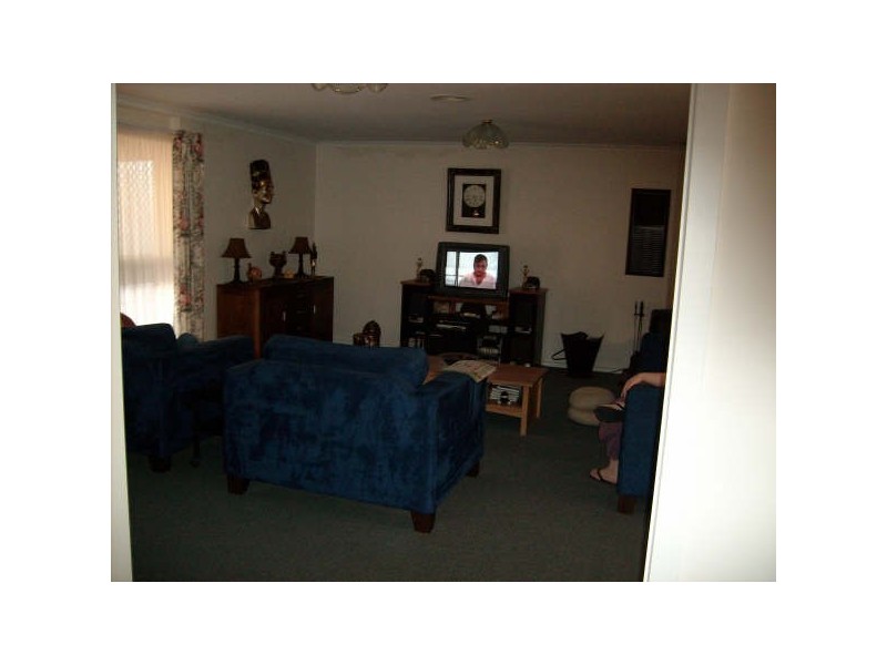 83 CASUARINA AVENUE, Surrey Downs SA 5126