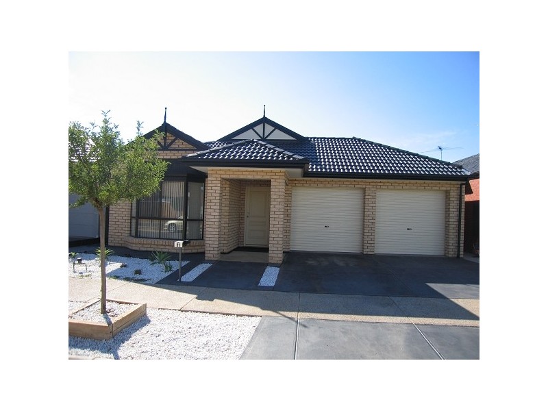 11 MOSSMAN STREET, Mawson Lakes SA 5095