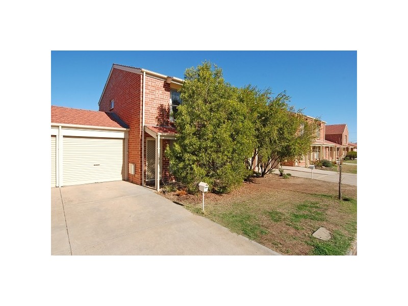 14 Weir Street, Largs Bay SA 5016