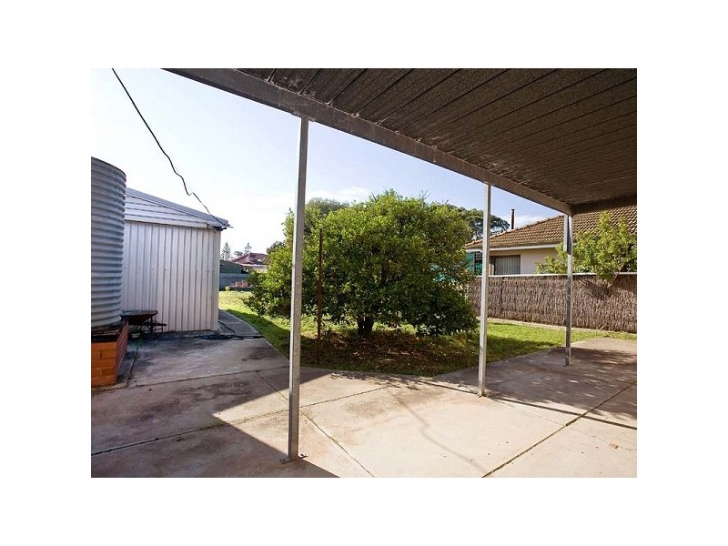 27 Kenilworth Street, Largs North SA 5016