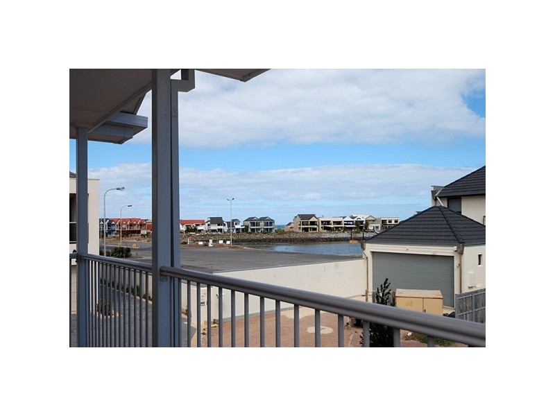 16 One And All Drive, North Haven SA 5018