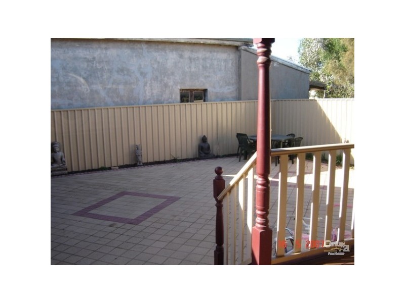 142 Military Road, Semaphore SA 5019