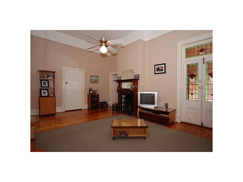 28 Gray Terrace, Rosewater SA 5013