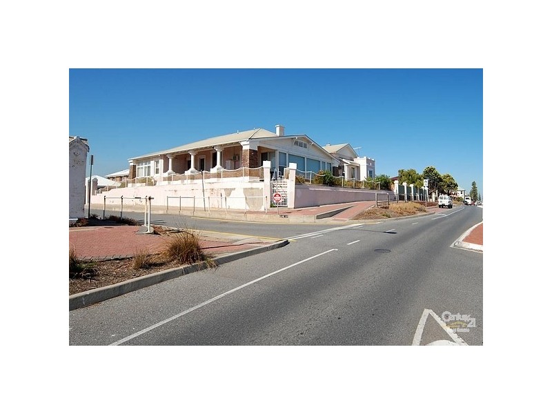 95 Esplanade, Semaphore SA 5019