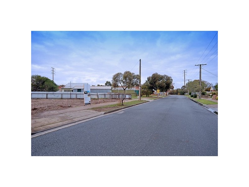 8 Lamorna Terrace, Largs North SA 5016